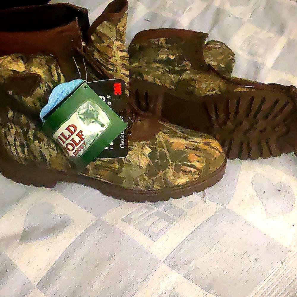 Boots(steal toed